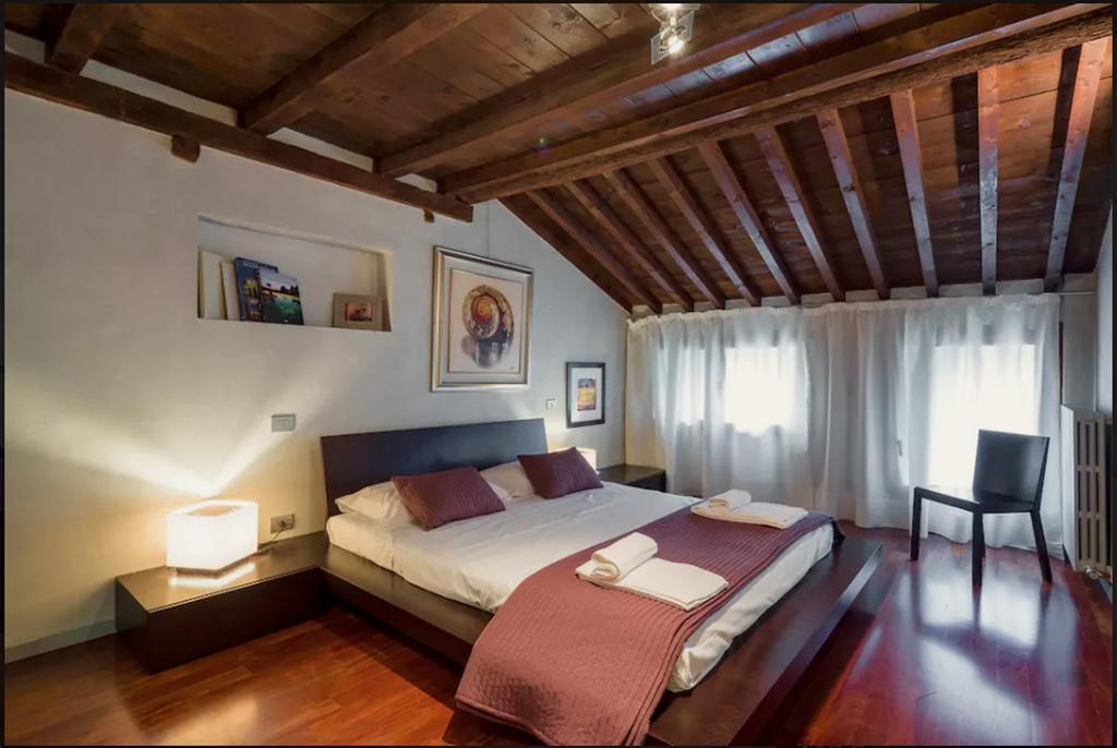 Porta Vittoria Apartment Verona Luaran gambar